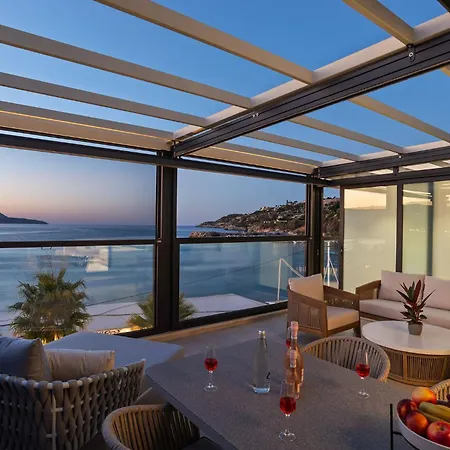 Seagull Luxury Next To The Sea - By Apokornas Apartament Almirida