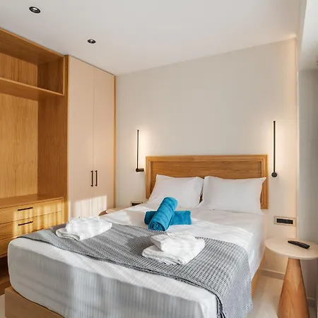 Apartament Seagull Luxury Next To The Sea - By Apokornas *