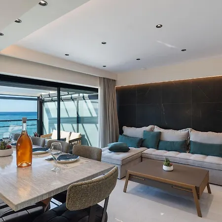 Apartament Seagull Luxury Next To The Sea - By Apokornas Almirida
